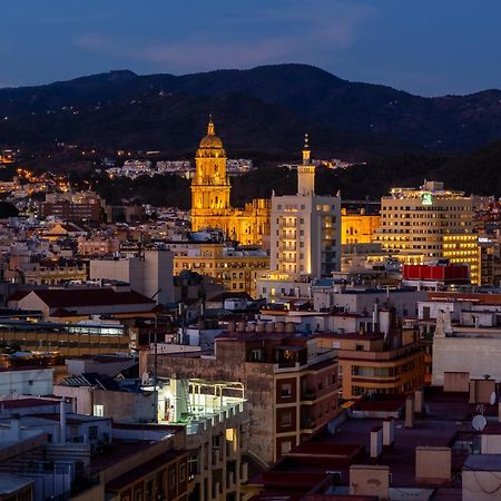 Apt Alameda De Colon Solo Familias مالقة المظهر الخارجي الصورة